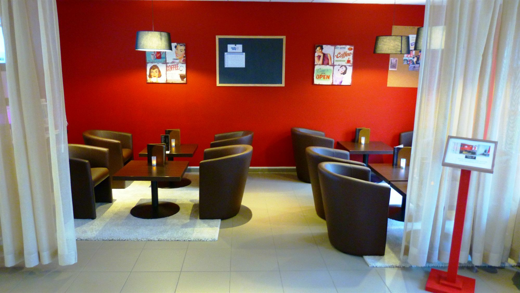 DC Hotel & Restaurant Charleroi Airport Esterno foto