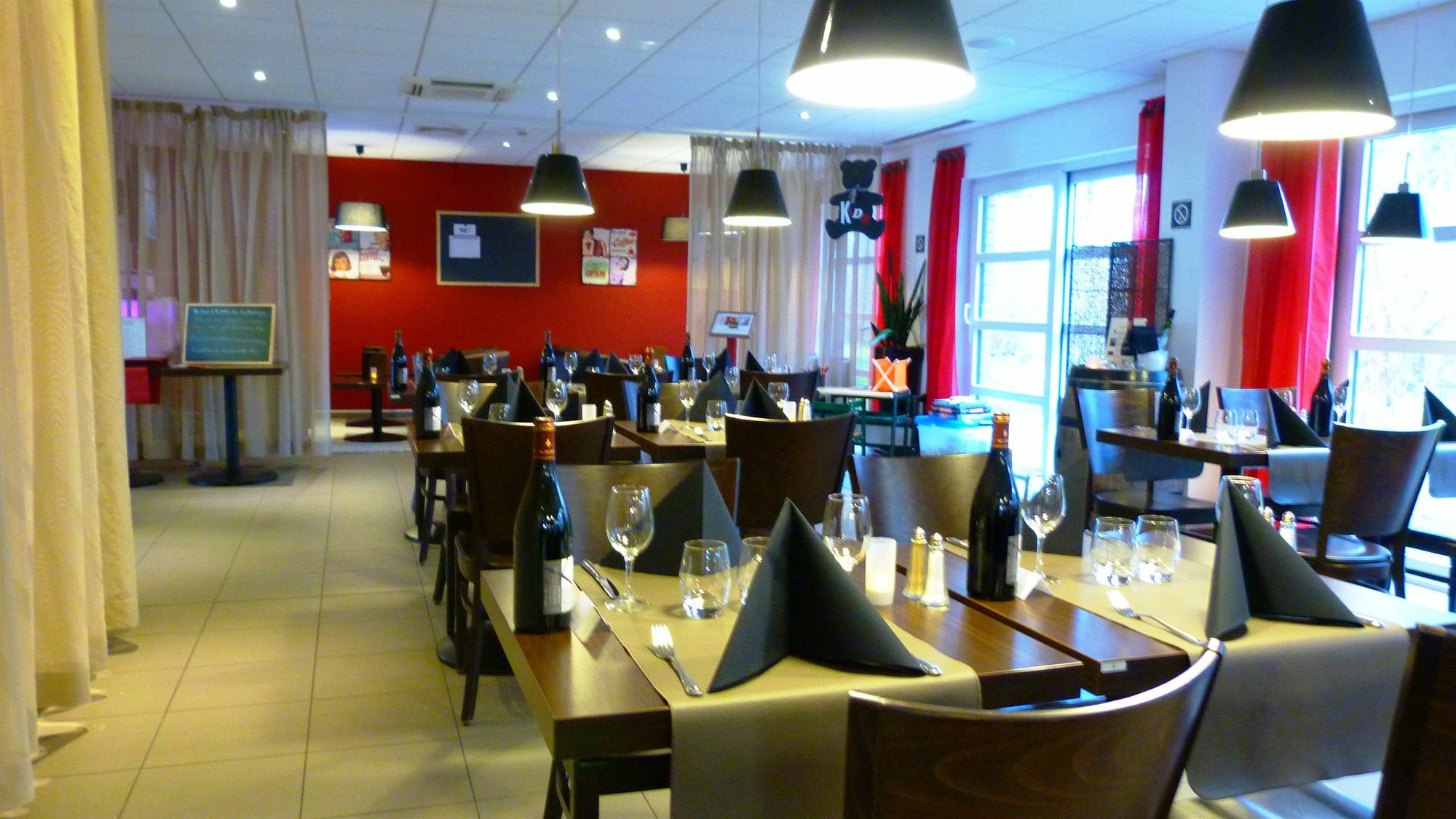 DC Hotel & Restaurant Charleroi Airport Esterno foto
